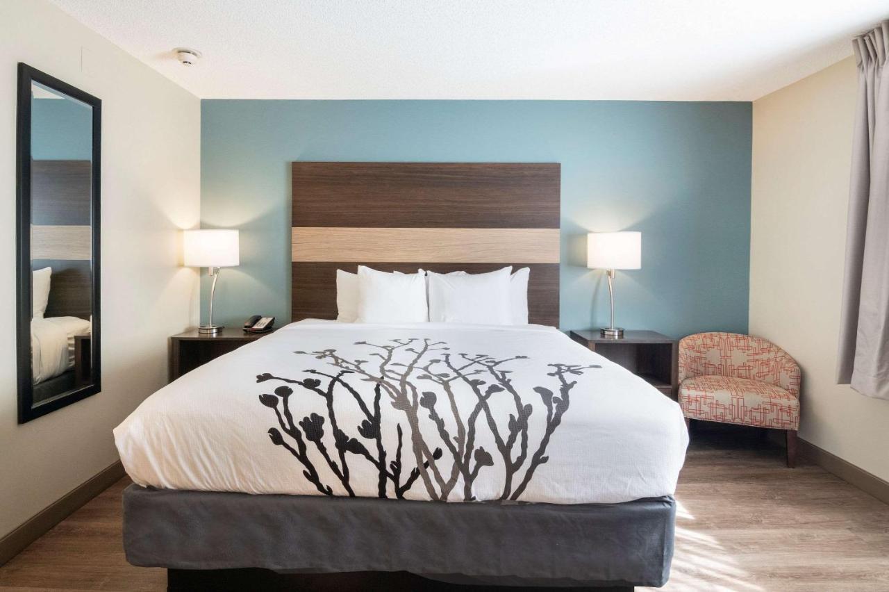 Hotel Sleep & Near Benning