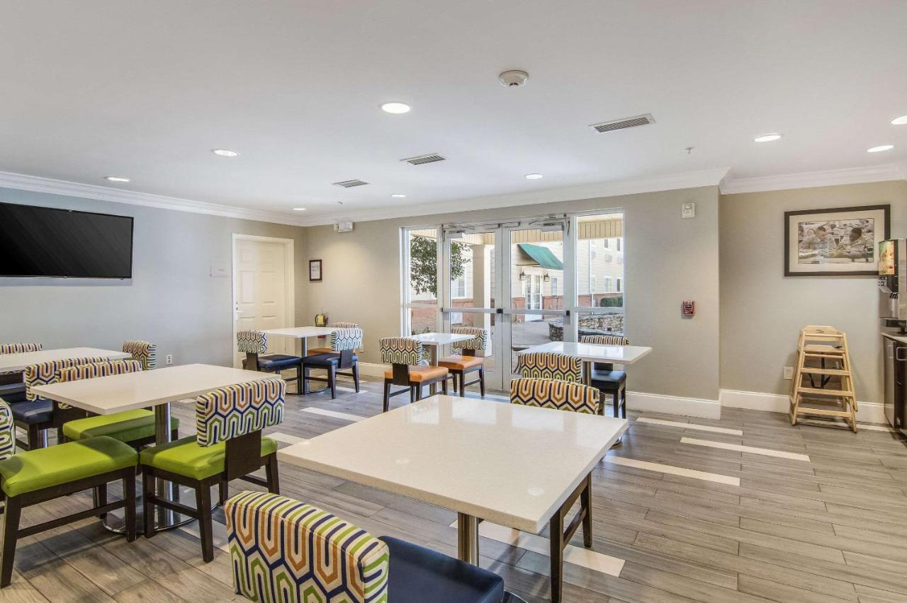 Hotel Sleep & Near Benning 2*